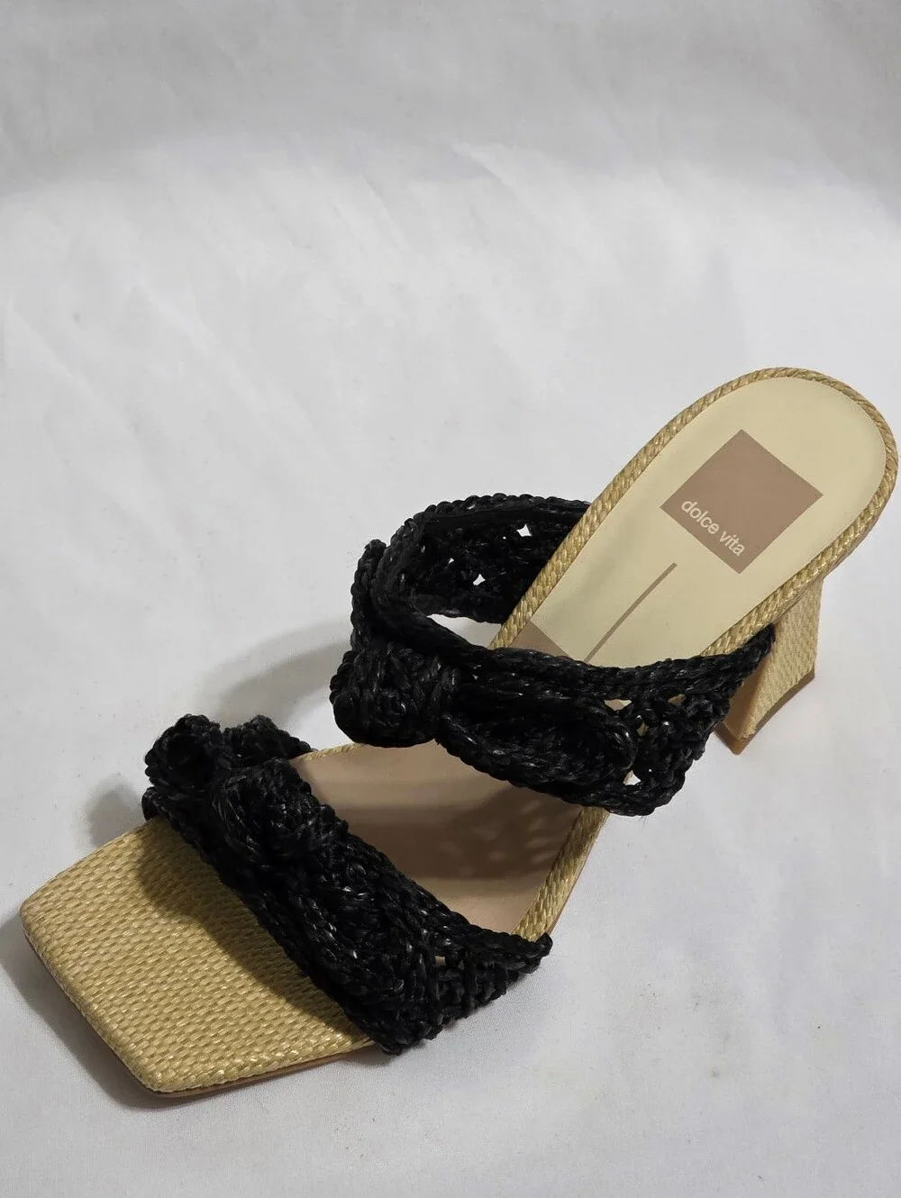 Dolce Vita Niyah Onyx Raffia Sandal US 8.5
